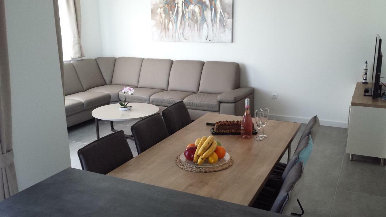 Apartment Aria Exclusive Petrcane Eksteriør bilde