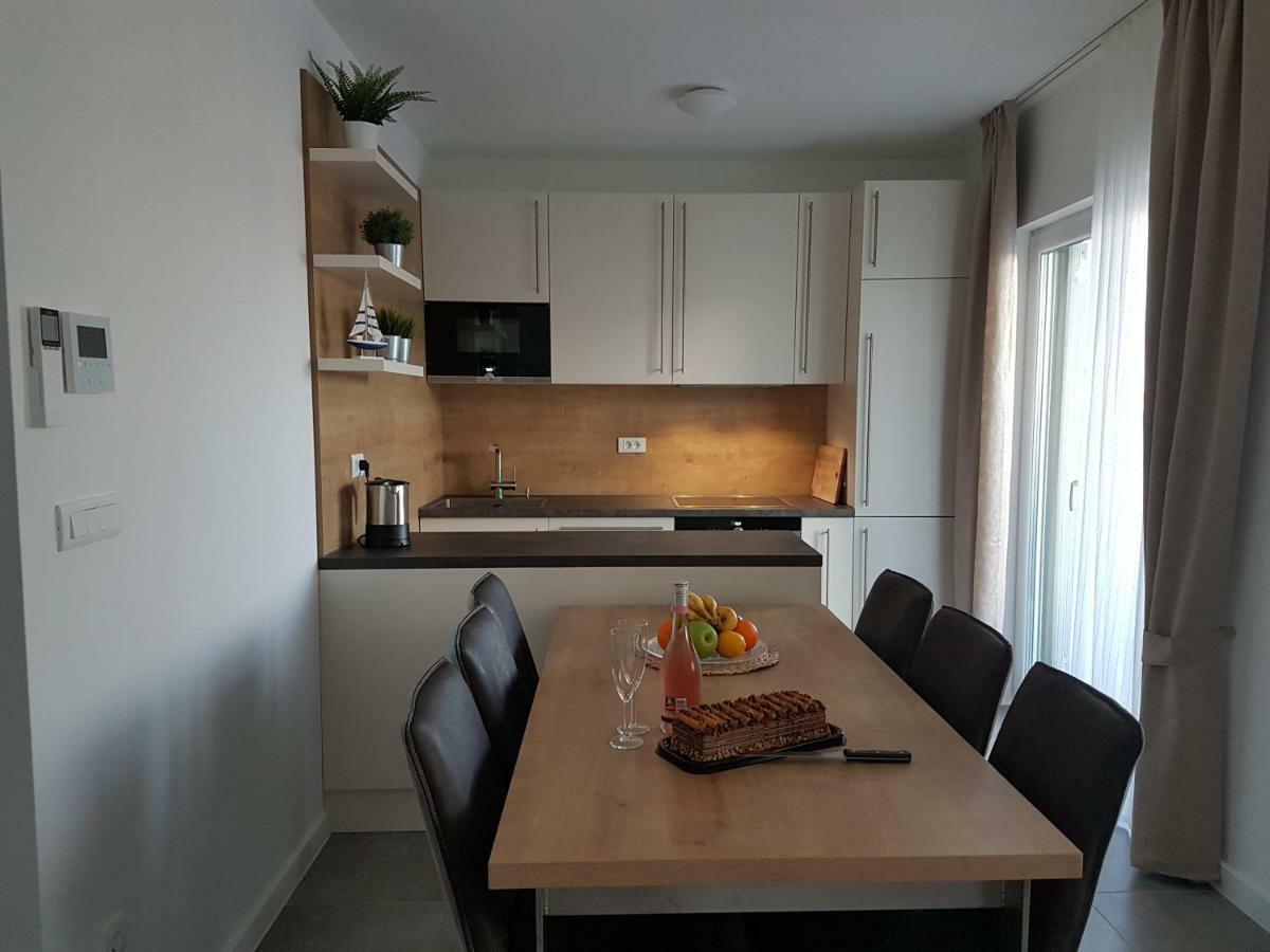 Apartment Aria Exclusive Petrcane Eksteriør bilde